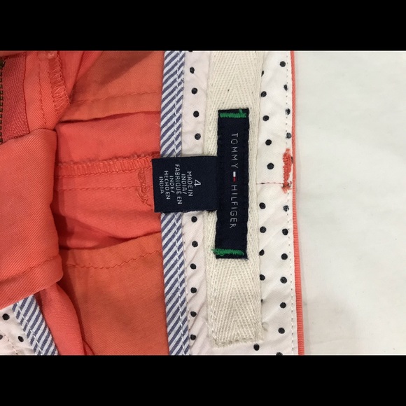 Tommy Hilfiger shorts - Picture 2 of 6